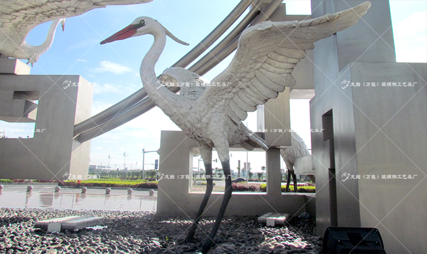 丹顶鹤雕塑制作