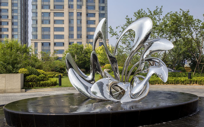 不锈钢景观雕塑